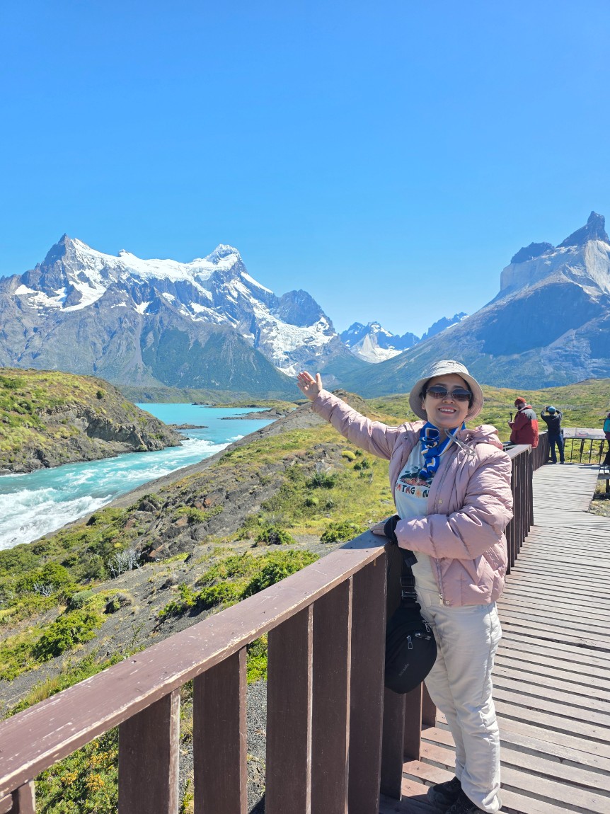 내 인생에 건네는 가장 눈부신 선물, 400차와 함께한 31일간의 남미 여행